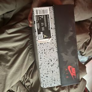 These have been worn but look great original box! Jordan firery red 2020